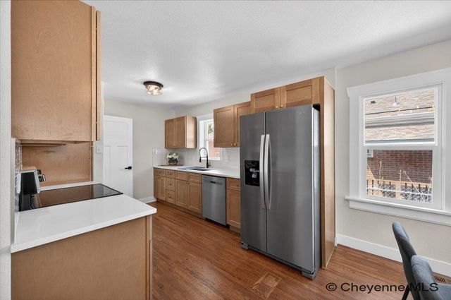 117 E 3RD AVE, Cheyenne, WY 82001