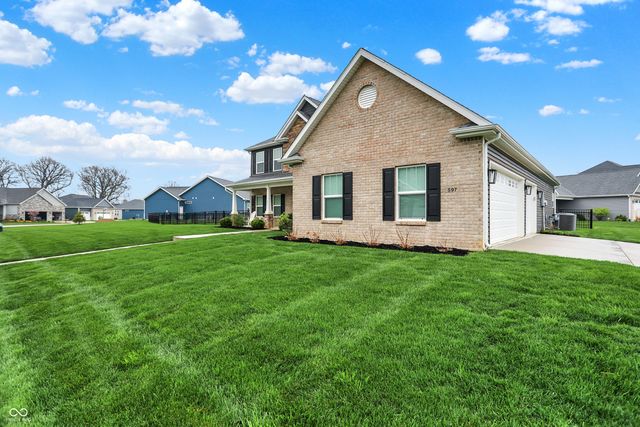 597 Gainsboro Drive, West Lafayette, IN 47906