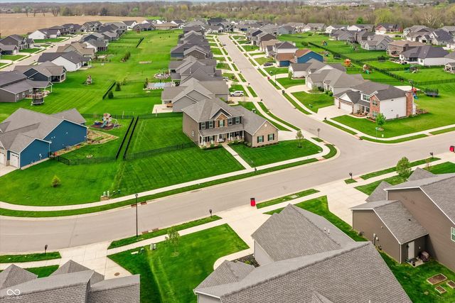 597 Gainsboro Drive, West Lafayette, IN 47906