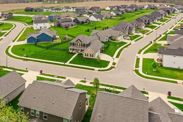 597 Gainsboro Drive, West Lafayette, IN 47906