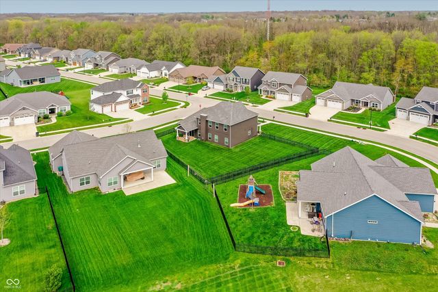 597 Gainsboro Drive, West Lafayette, IN 47906