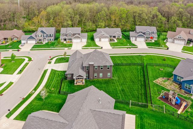597 Gainsboro Drive, West Lafayette, IN 47906