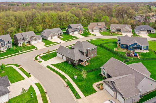 597 Gainsboro Drive, West Lafayette, IN 47906