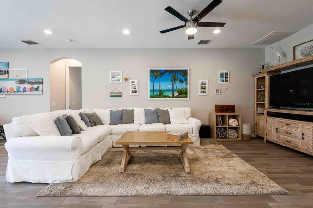 8306 BLUEVINE SKY DRIVE, Land O Lakes, FL 34637