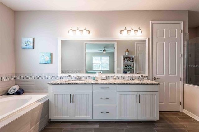 8306 BLUEVINE SKY DRIVE, Land O Lakes, FL 34637