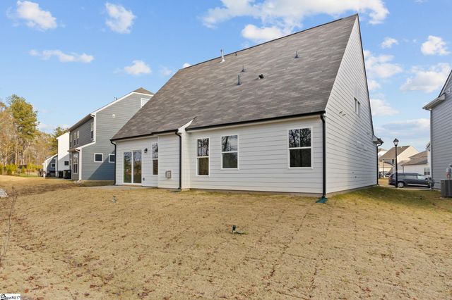 652 Columbus Circle, Simpsonville, SC 29680