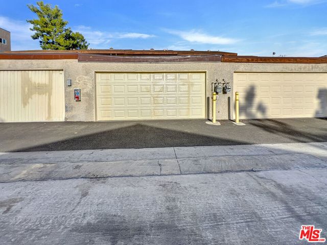 13701 Hubbard Street 44, Sylmar, CA 91342