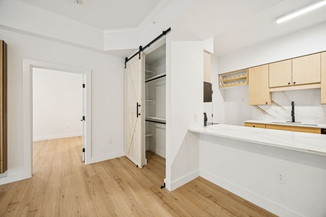 3225 Turtle Creek Boulevard 142, Dallas, TX 75219