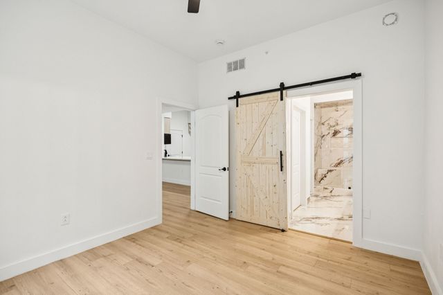 3225 Turtle Creek Boulevard 142, Dallas, TX 75219