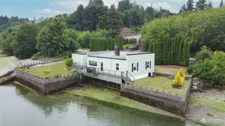 619 SW Bay Street, Port Orchard, WA 98366