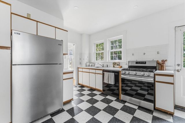 94 Florian Street, Boston, MA 02130