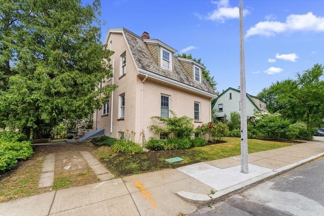 94 Florian Street, Boston, MA 02130