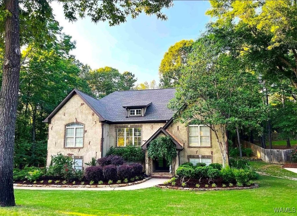 3631 Morgans Run, Bessemer, AL 35022