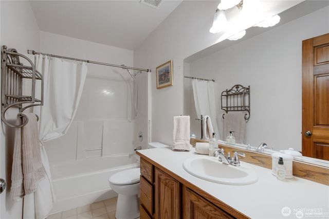 16408 38th Avenue E, Tacoma, WA 98446