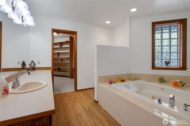 16408 38th Avenue E, Tacoma, WA 98446