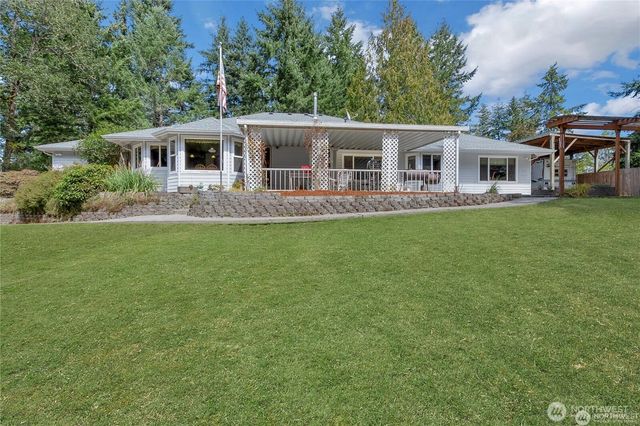 16408 38th Avenue E, Tacoma, WA 98446