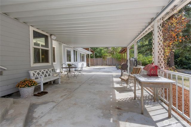 16408 38th Avenue E, Tacoma, WA 98446