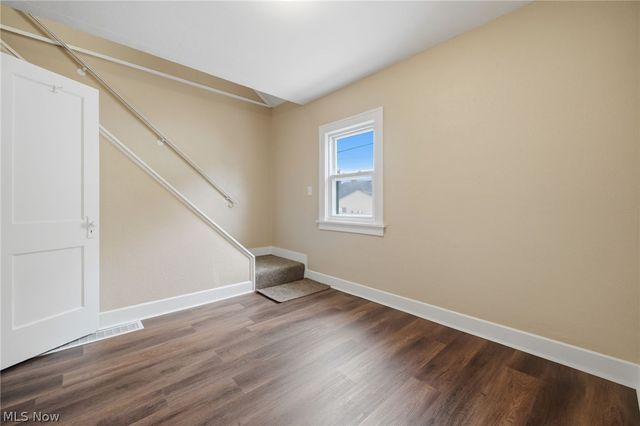 13840 Sacramento Avenue, Cleveland, OH 44111