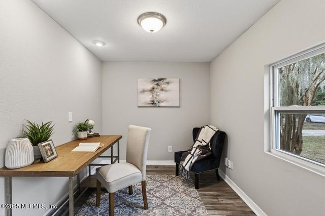 275 CLAREMORE Avenue, Jacksonville, FL 32220