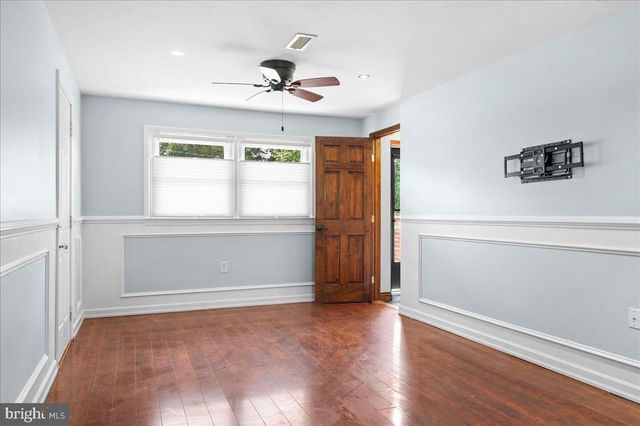 2504 MCCAWBER DR, Wilmington, DE 19808