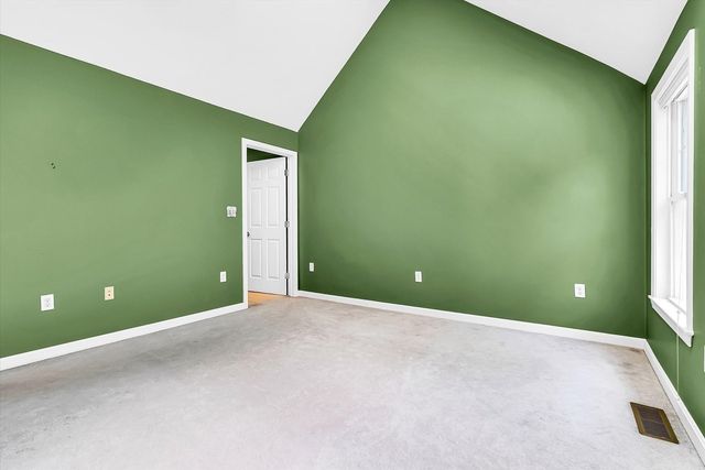 8 Paxton Ct 8, Grafton, MA 01536