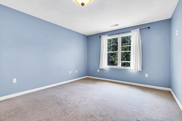 8 Paxton Ct 8, Grafton, MA 01536