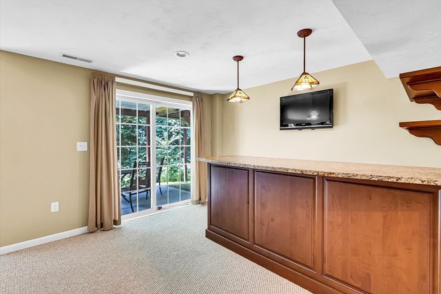 8 Paxton Ct 8, Grafton, MA 01536