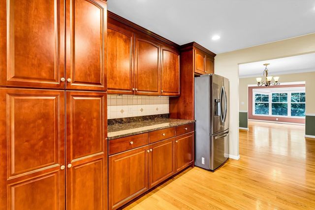 8 Paxton Ct 8, Grafton, MA 01536