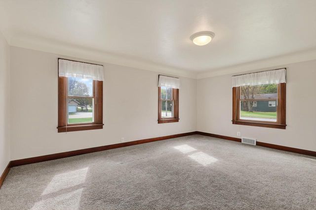2531 WASHINGTON STREET, Wisconsin Rapids, WI 54494