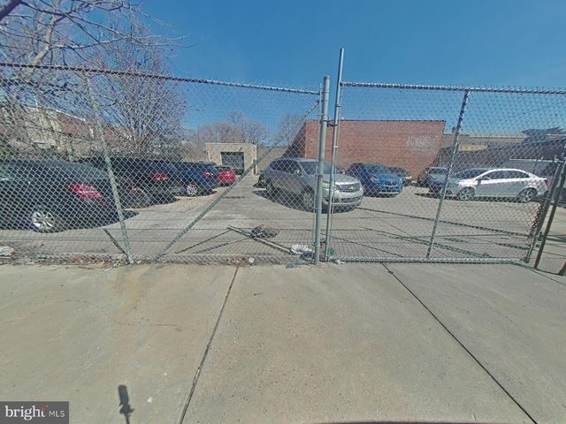 2013-17 GILLINGHAM ST, Philadelphia, PA 19124