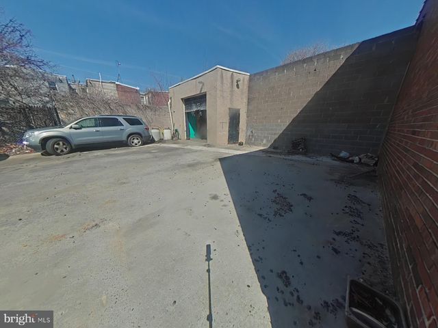 2013-17 GILLINGHAM ST, Philadelphia, PA 19124