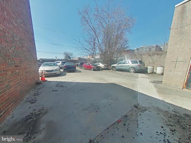 2013-17 GILLINGHAM ST, Philadelphia, PA 19124