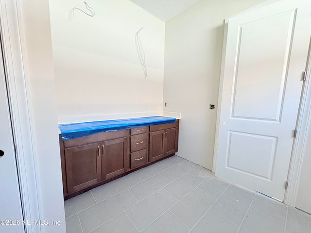 77 CRES SHRS Road, St. Augustine, FL 32086