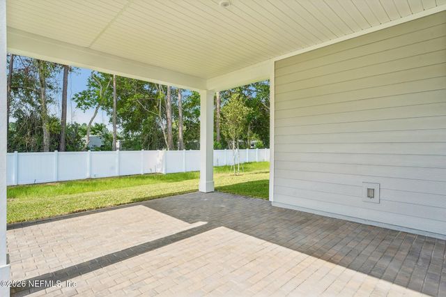 77 CRESCENT SHORES Road, St. Augustine, FL 32086
