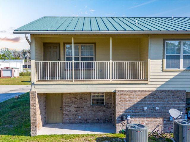 705 SE TOWNHOMES BOULEVARD, Lake Butler, FL 32054