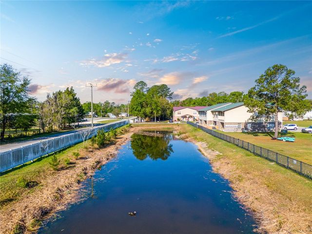 705 SE TOWNHOMES BOULEVARD, Lake Butler, FL 32054