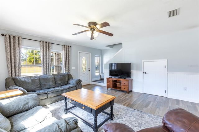 705 SE TOWNHOMES BOULEVARD, Lake Butler, FL 32054