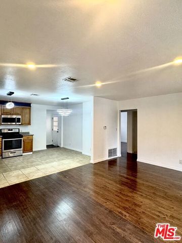 8839 Tilden Avenue, Los Angeles, CA 91402