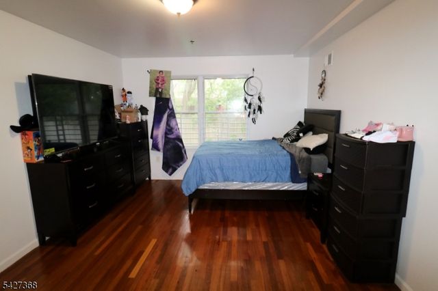 91 Chadwick Ave, Newark City, NJ 07108