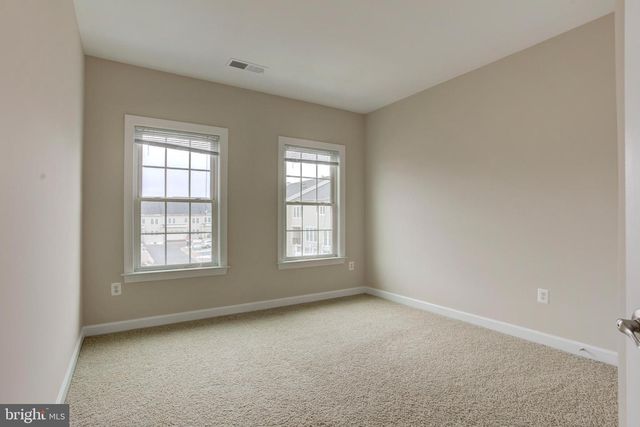 42607 OFFENHAM TER, Chantilly, VA 20152