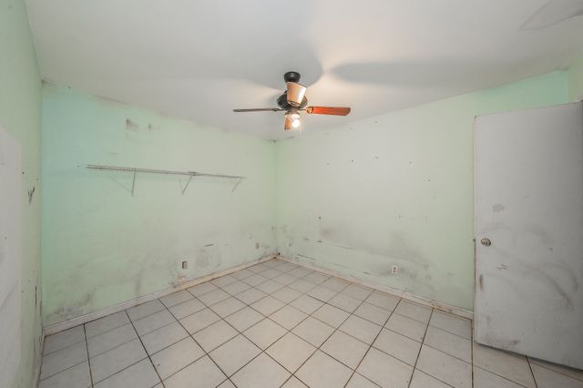 5709 Ranchogrande Drive, Arlington, TX 76017