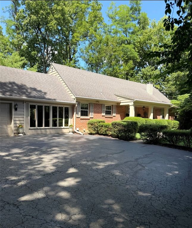 106 S Ridge Avenue, Troy, OH 45373