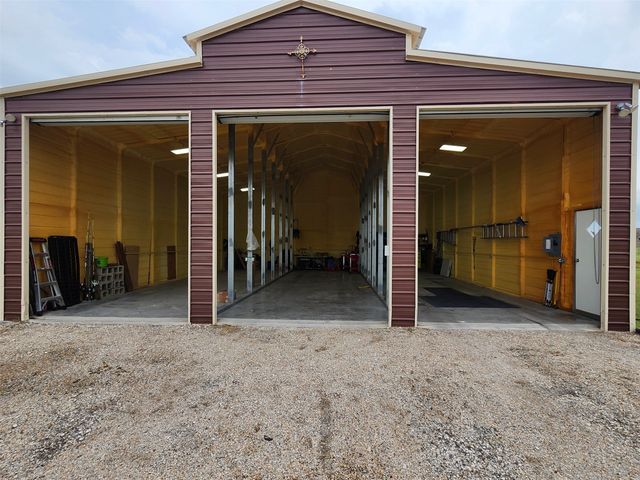 891 Cheyenne Trail, Trenton, TX 75490