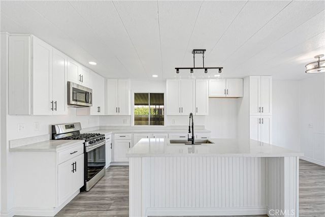 1455 S State St 192, Hemet, CA 92543