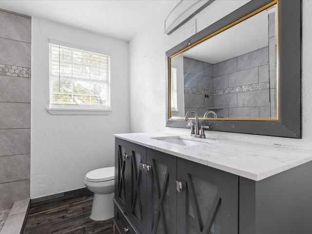3239 Bewley Street, Haltom City, TX 76117