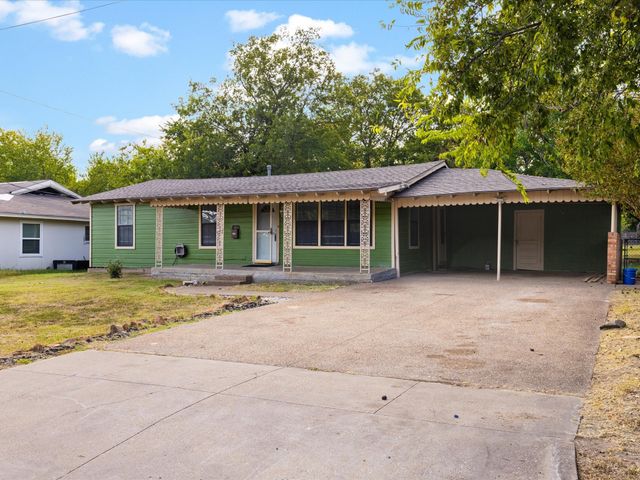 3239 Bewley Street, Haltom City, TX 76117