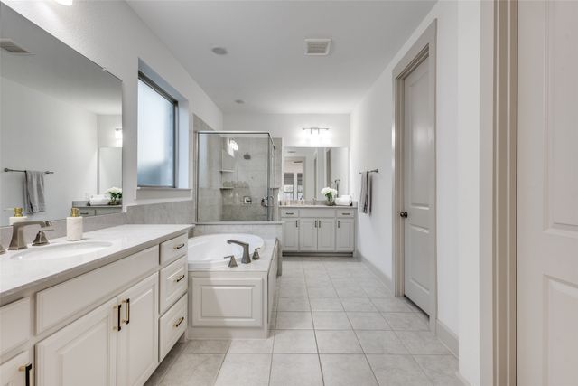 9694 Brackenfield Lane, Frisco, TX 75035