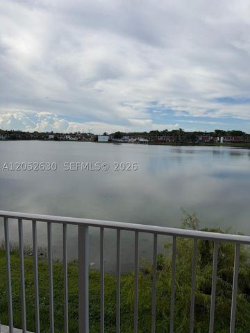 310 NW 107th Ave 202, Miami, FL 33172