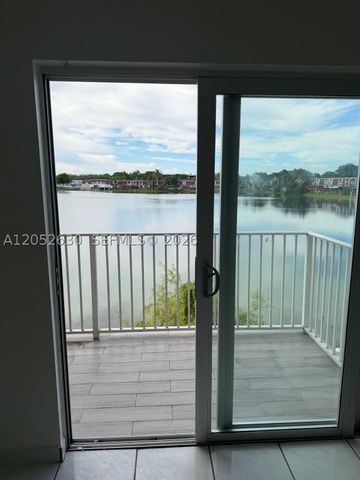 310 NW 107th Ave 202, Miami, FL 33172
