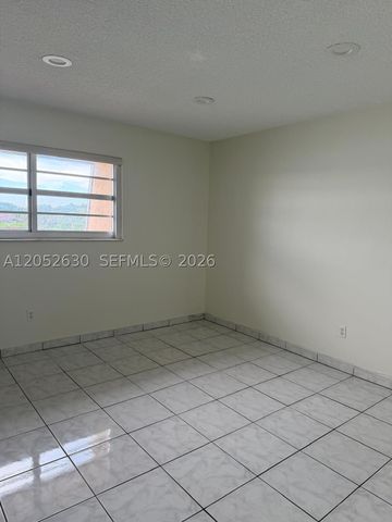 310 NW 107th Ave 202, Miami, FL 33172